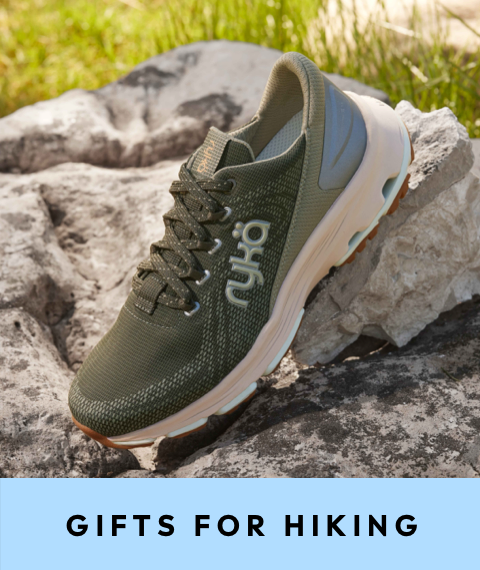 GIFTS FOR HIKING