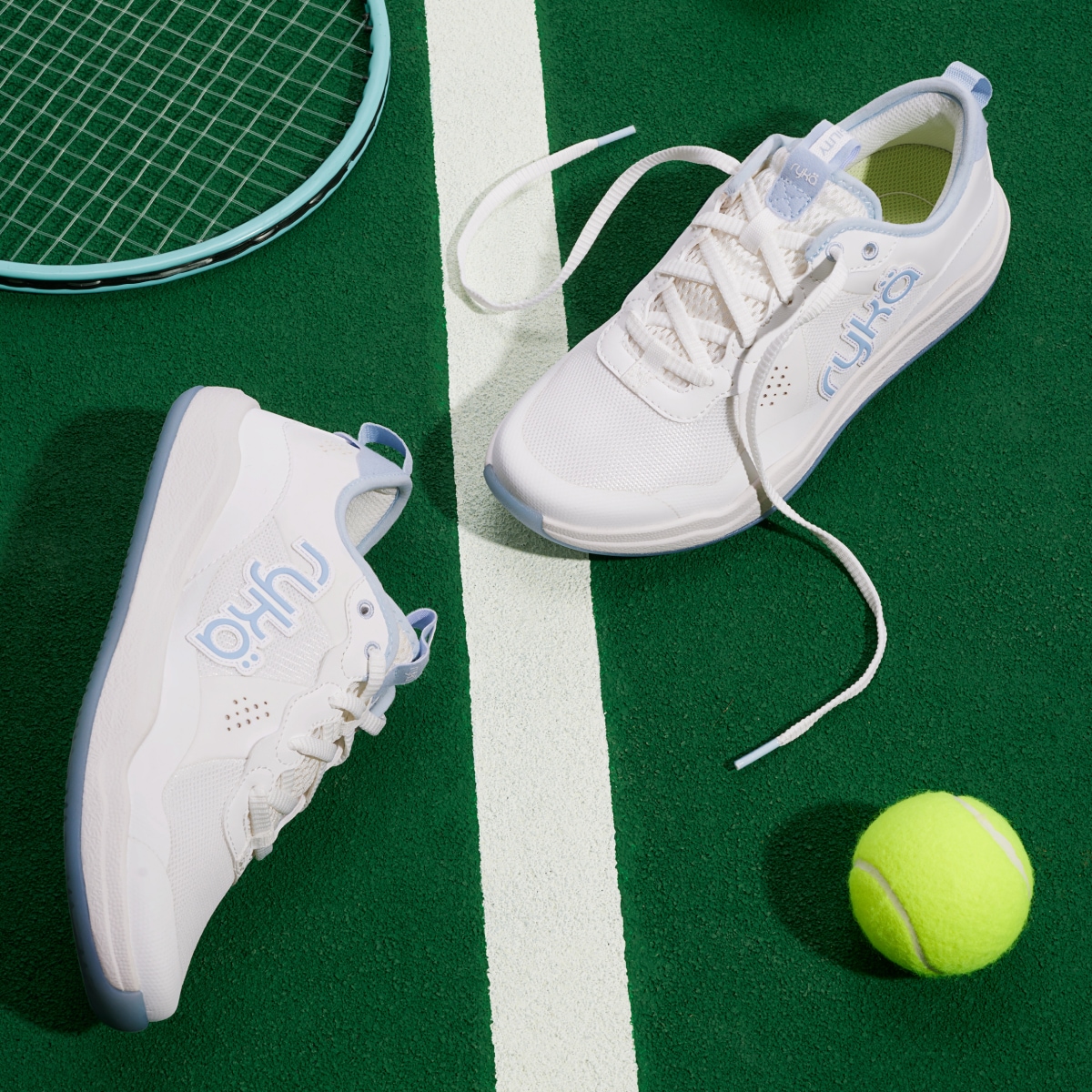 Court Agility Sneaker