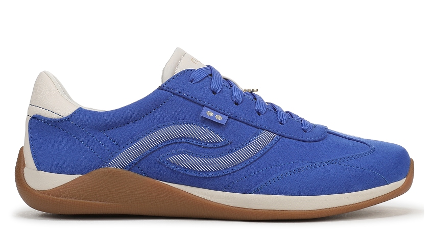 a blue and white Rykä Era sneaker shoe