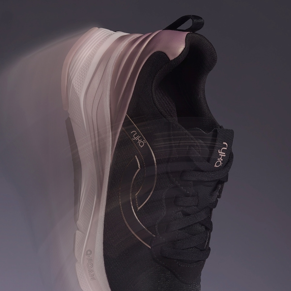 A Rykä Uplift LX running shoe