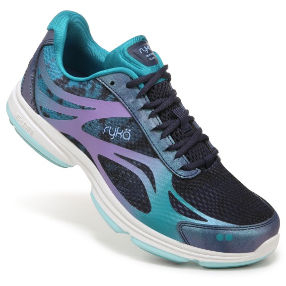 devotion plus 2 walking shoe