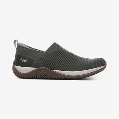 Echo Knit Slip On Sneaker