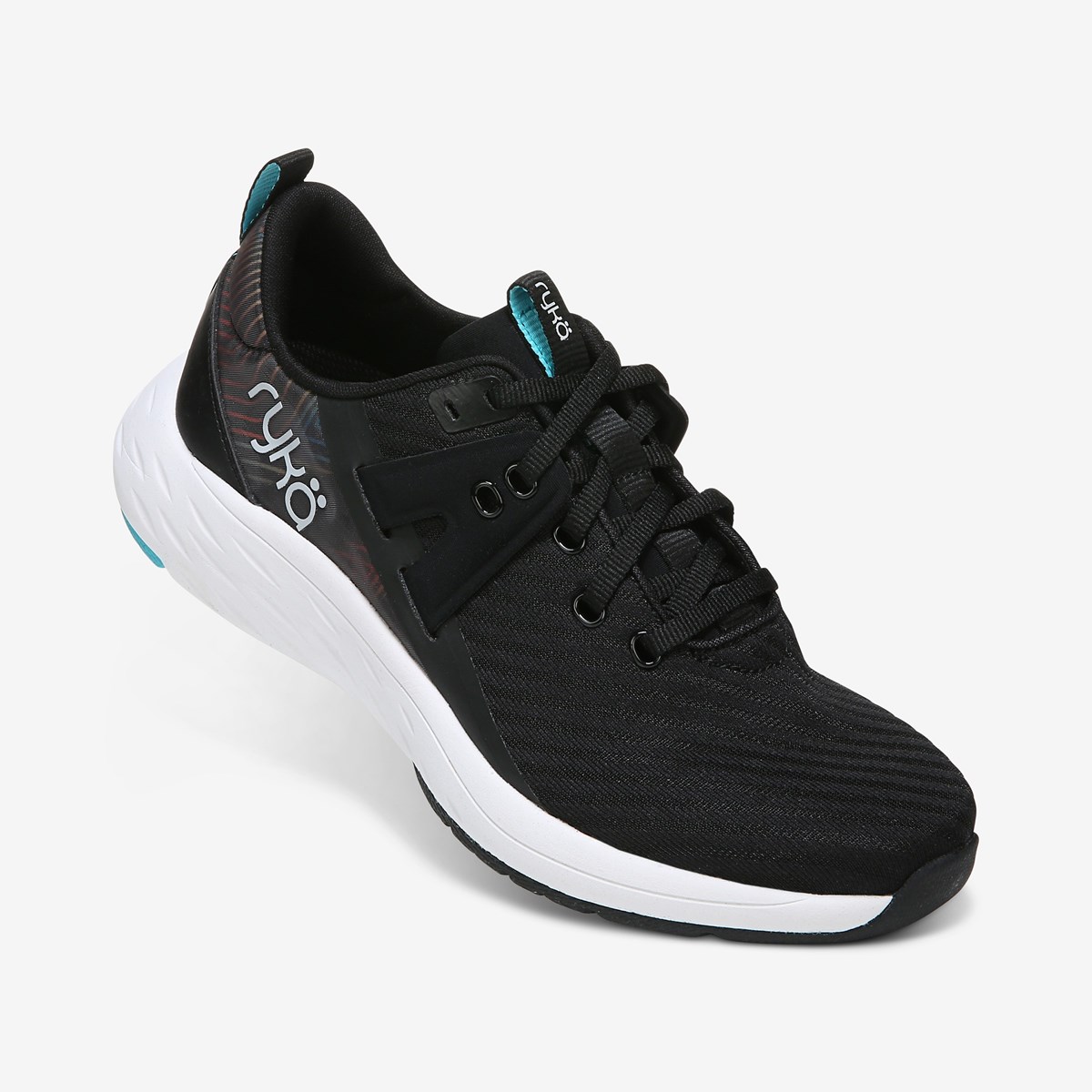 supportive cross training shoes