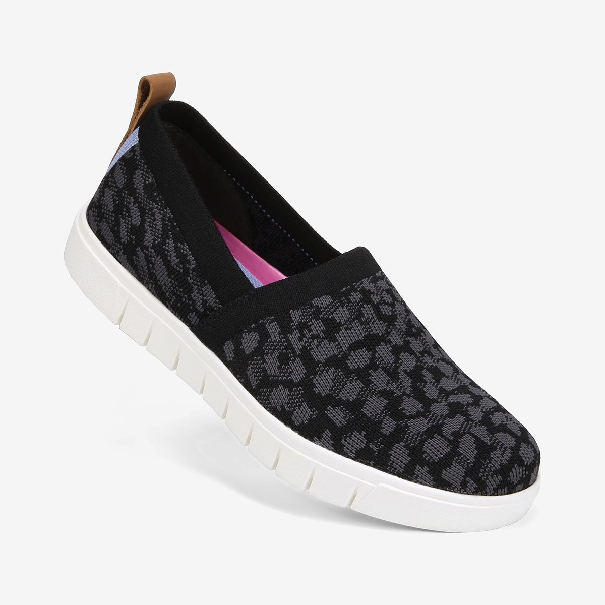 women's black slip on casual shoes