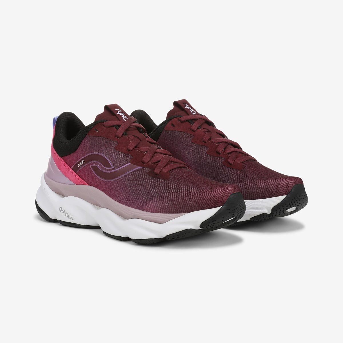 Elevate LX Walking Sneaker