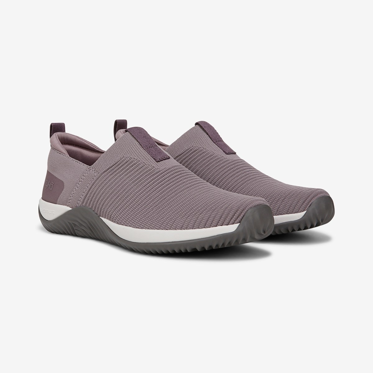 world balance basketball shoes 2019