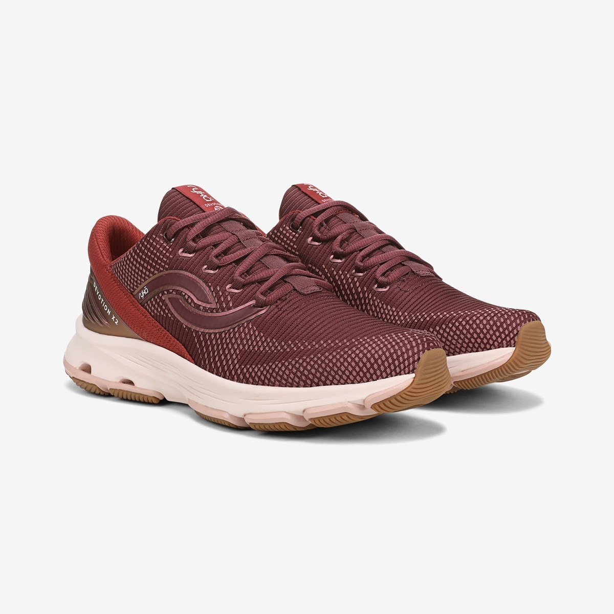 Devotion X 2 Walking Sneaker